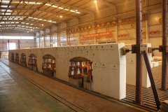 玻璃窯施工現(xiàn)場
