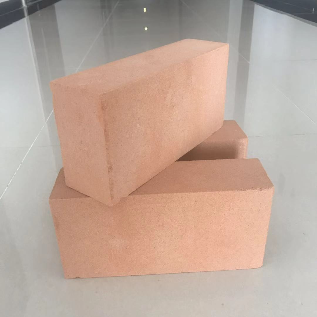 輕質(zhì)粘土保溫磚